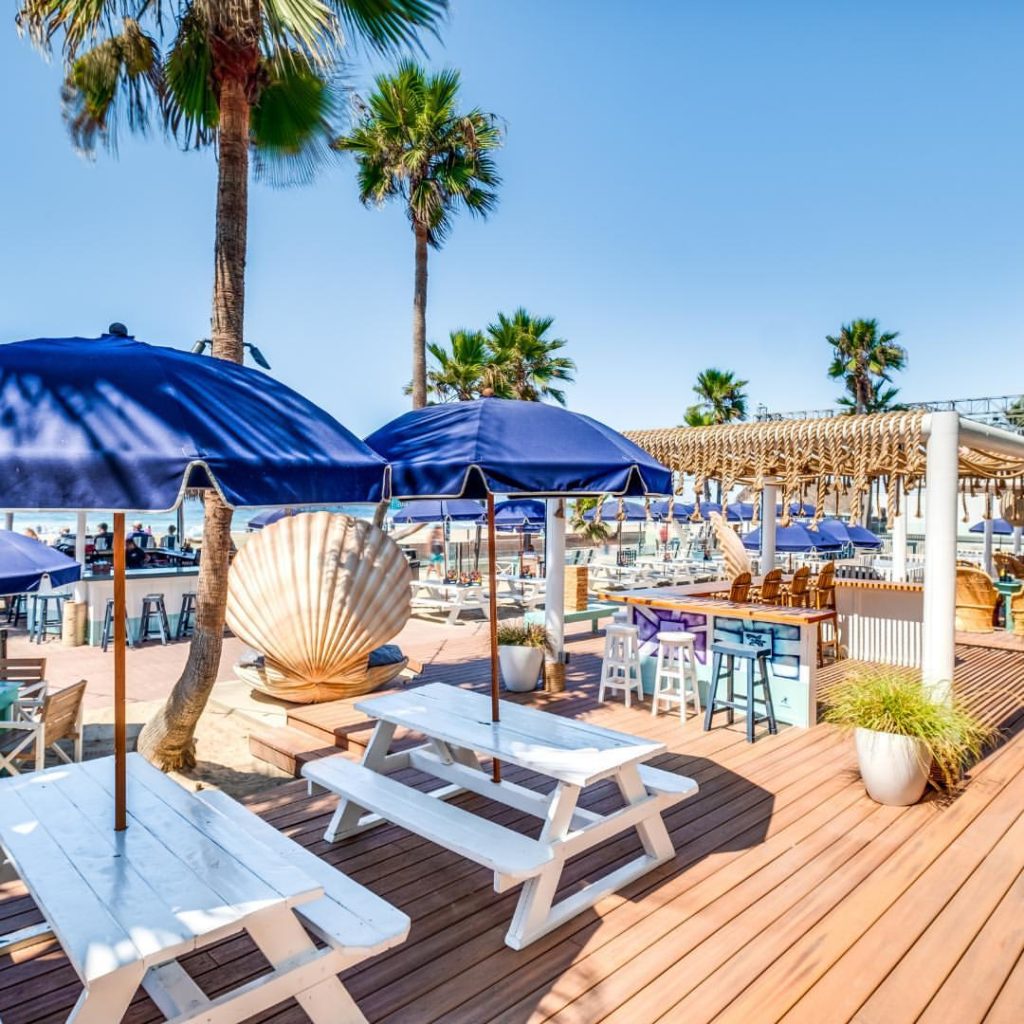 The Best San Diego Beach Bars | BW+ Island Palms Hotel