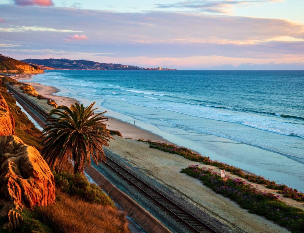 Del Mar coastline