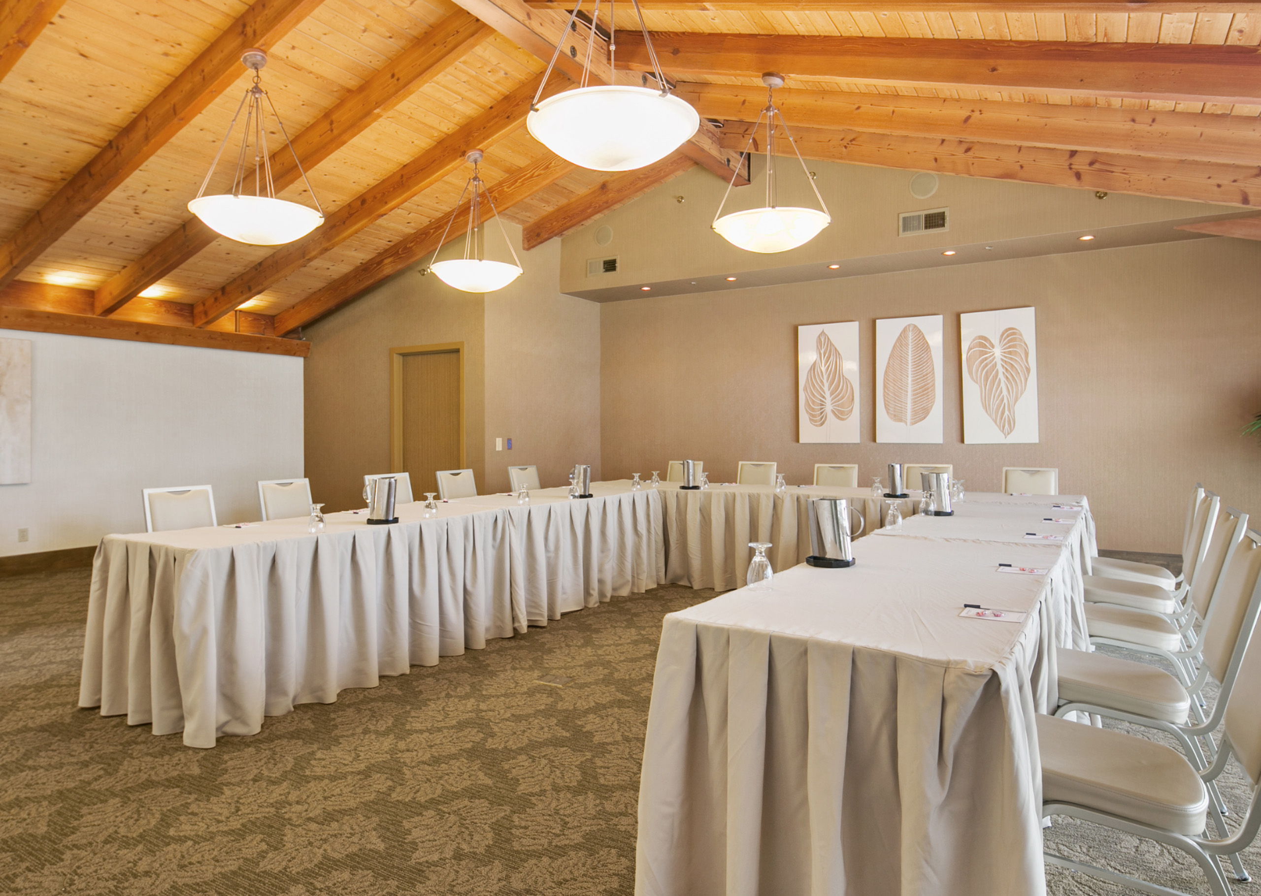 Harbor Meeting Room
