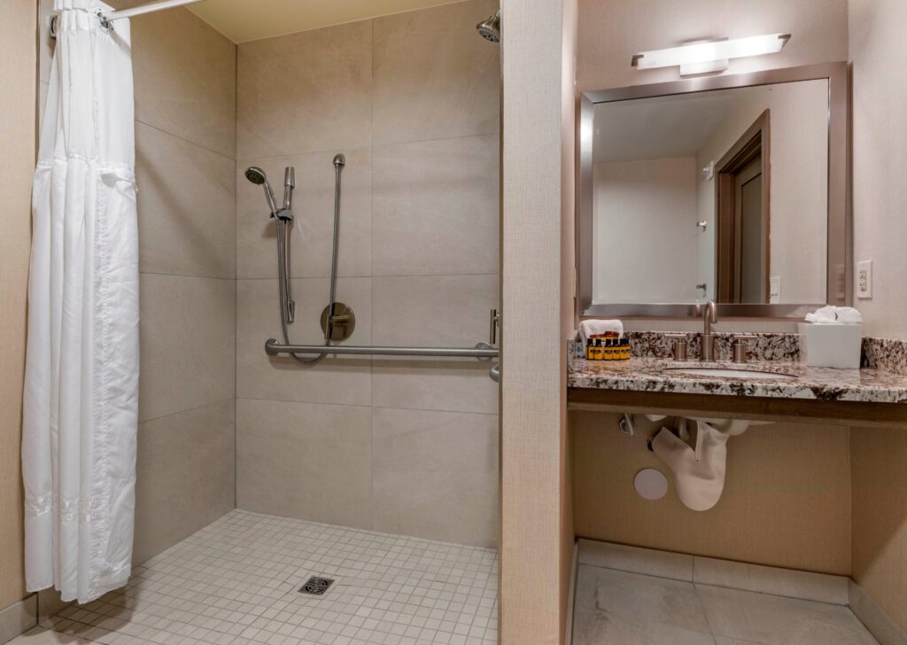 Island Palms Casa Marina King ADA Accessible Bathroom