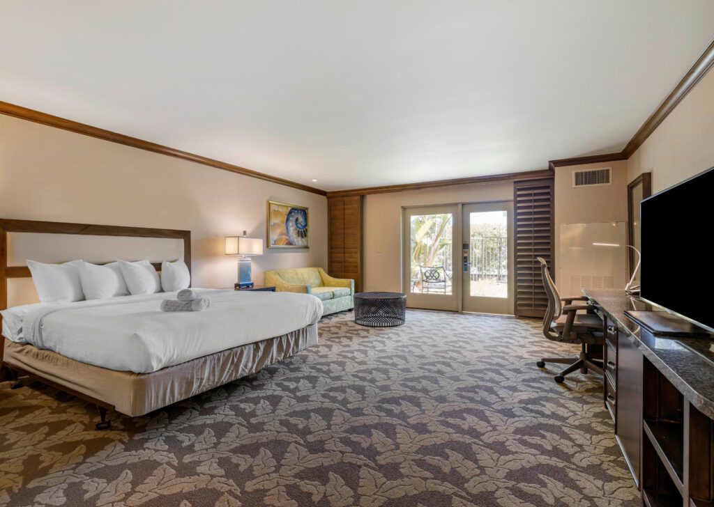 Casa Marina King Mobility Accessible Water View Guest Room