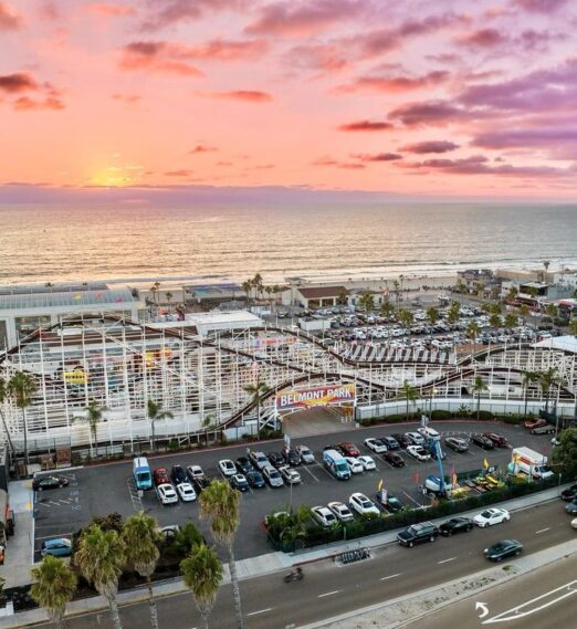 Spring Theme Park & Attraction Guide in San Diego